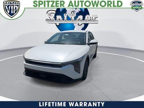 Snow White Pearl 2026 Kia K4 LXS