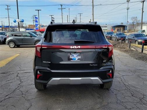 2025 Kia Seltos S