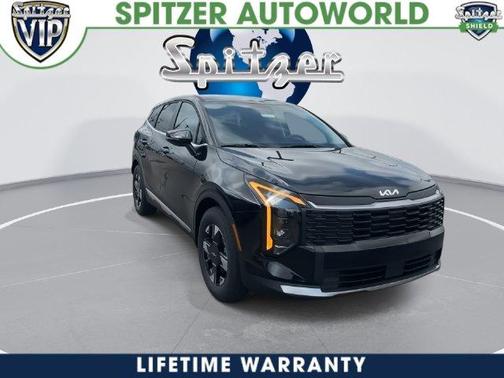 Ebony Black 2026 Kia Sportage LX
