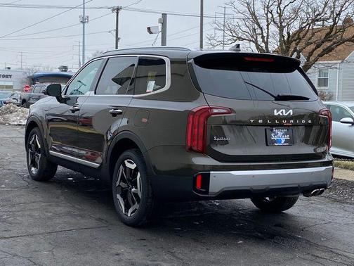 2023 Kia Telluride S