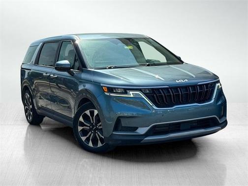 2022 Kia Carnival EX