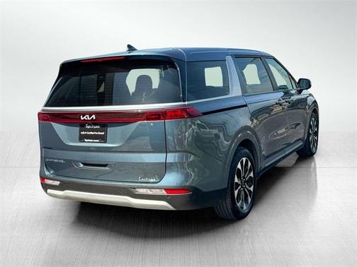 2022 Kia Carnival EX