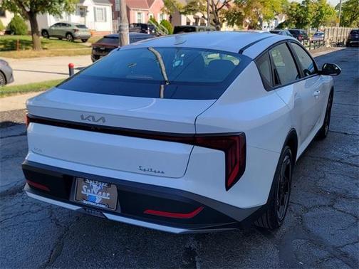 2025 Kia K4 EX