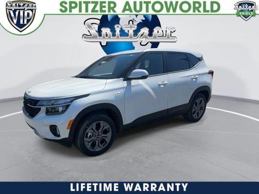 Snow White Pearl 2026 Kia Seltos LX