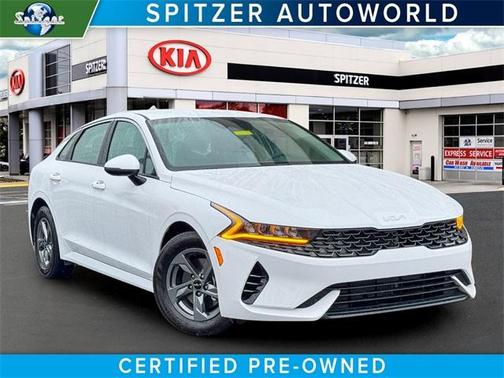 2022 Kia K5 LXS