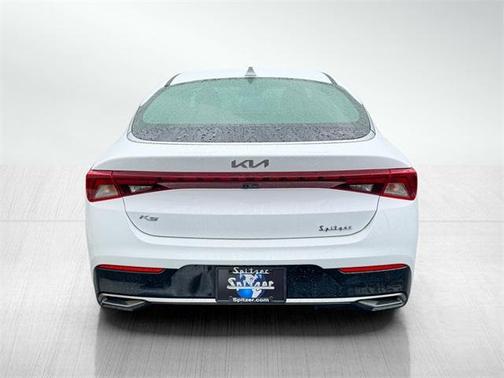 2022 Kia K5 LXS