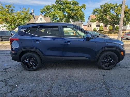 2026 Kia Seltos EX