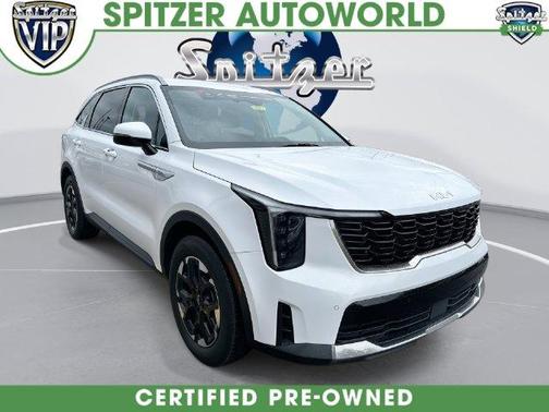 Glacial White Pearl 2024 Kia Sorento S