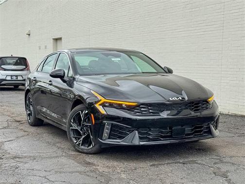 2025 Kia K5 GT-Line
