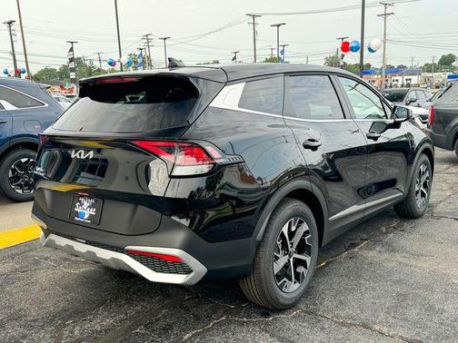 2025 Kia Sportage EX