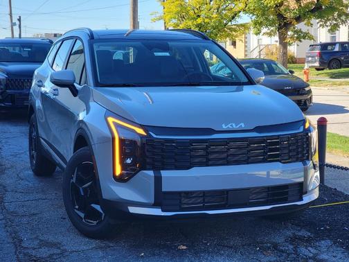 2026 Kia Sportage EX