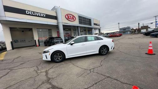 2023 Kia K5 LXS