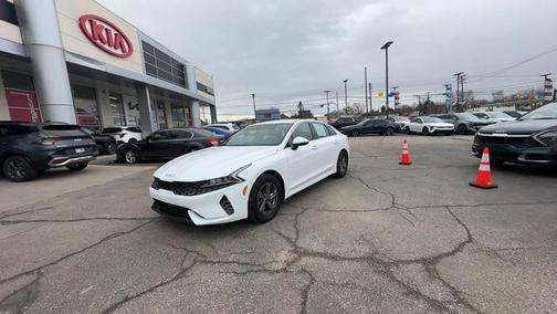 2023 Kia K5 LXS