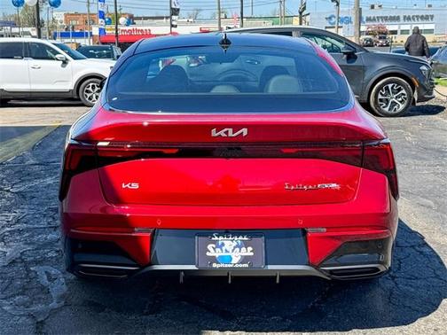 2025 Kia K5 GT-Line