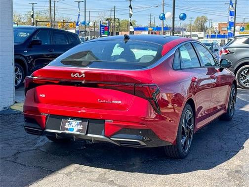 2025 Kia K5 GT-Line