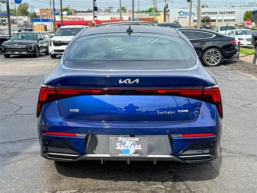 2025 Kia K5 GT-Line
