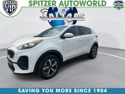 Snow White Pearl 2022 Kia Sportage LX
