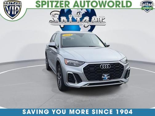 Florett Silver Metallic 2023 Audi Q5 45 S line quattro Premium