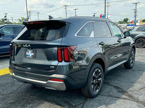2025 Kia Sorento S