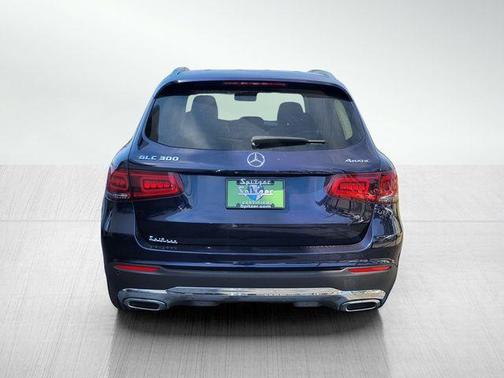 2022 Mercedes-Benz GLC 300 GLC 300