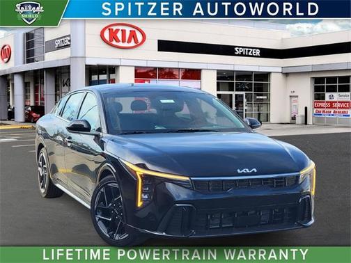 2025 Kia K4 GT-Line