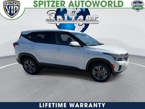 Snow White Pearl 2026 Kia Seltos LX