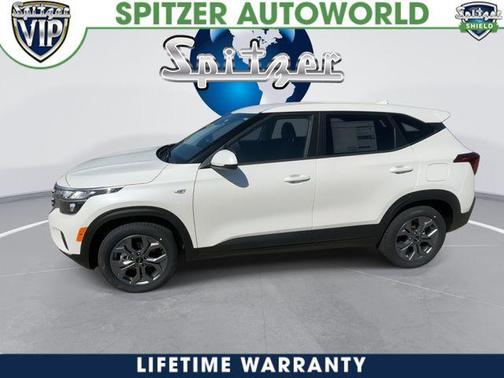 Snow White Pearl 2026 Kia Seltos LX