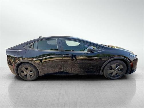 2023 Toyota Prius LE