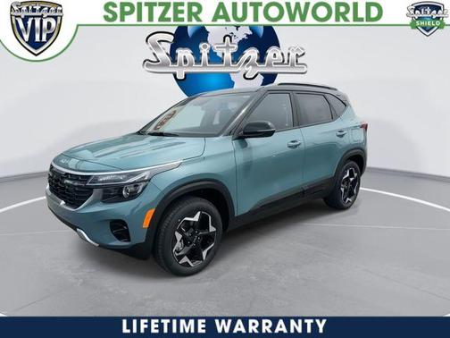 Blue / Black 2026 Kia Seltos S