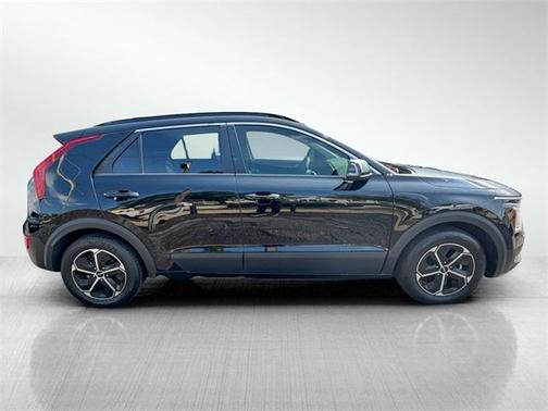 2023 Kia Niro EX