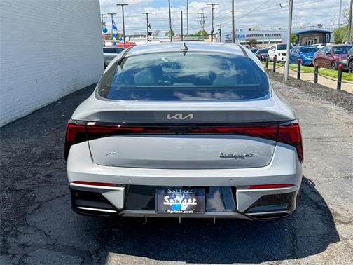 2025 Kia K5 GT-Line