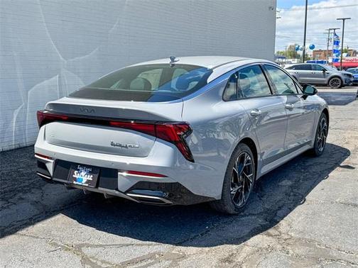 2025 Kia K5 GT-Line