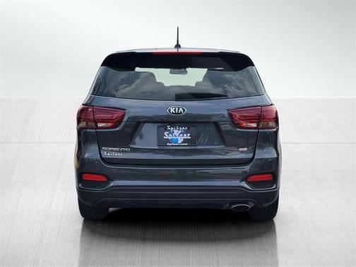 2020 Kia Sorento LX