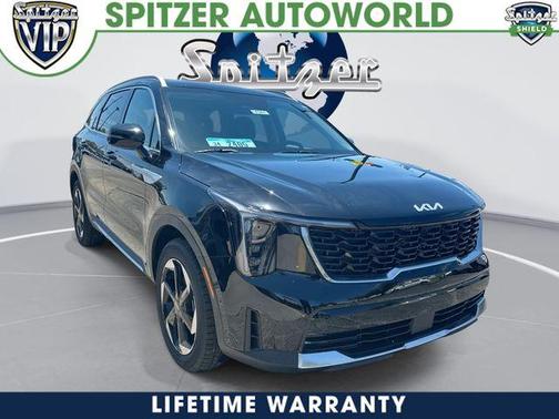 Black 2026 Kia Sorento Hybrid EX