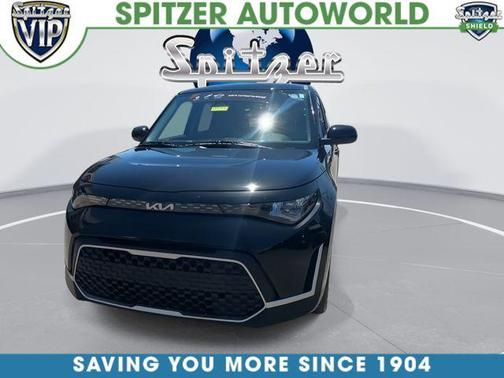 Fusion Orange 2024 Kia Soul LX