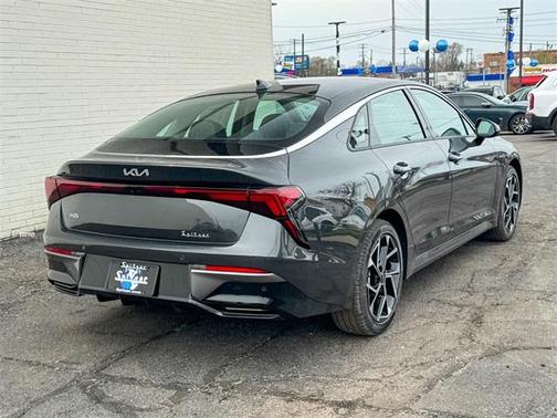 2025 Kia K5 EX