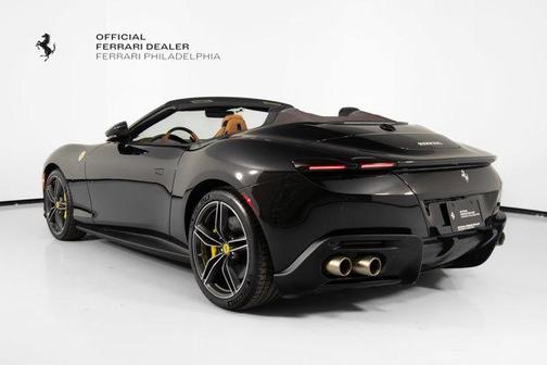 2025 Ferrari Roma Spider Spider