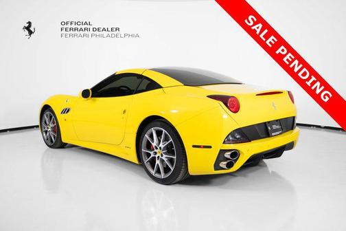 2013 Ferrari California Base