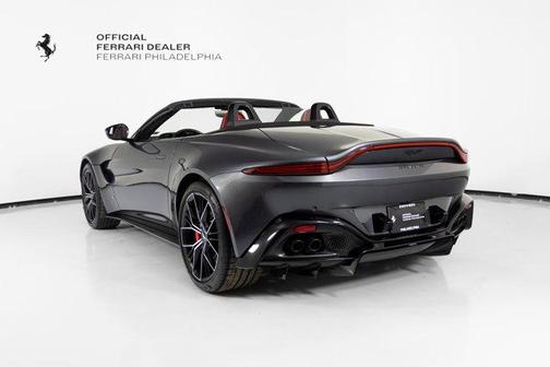 2021 Aston Martin Vantage Roadster