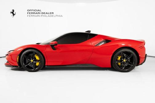 2022 Ferrari SF90 Stradale Coupe