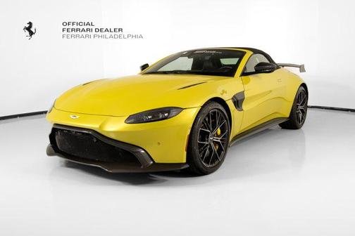 2021 Aston Martin Vantage Roadster