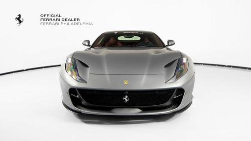 Grigio Titanio Metallic 2018 Ferrari 812 Superfast Base