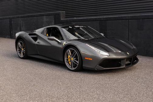 2018 Ferrari 488 Spider Base