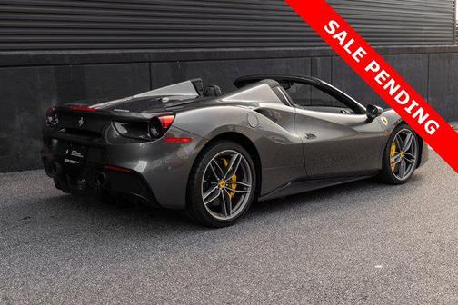 2018 Ferrari 488 Spider Base