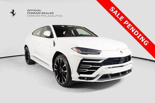 2022 Lamborghini Urus AWD