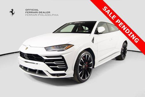 2022 Lamborghini Urus AWD