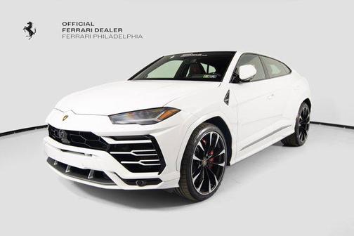 2022 Lamborghini Urus AWD