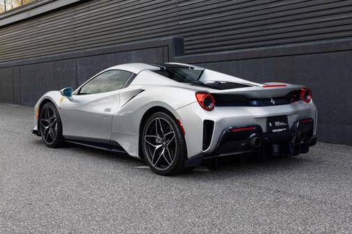 2020 Ferrari 488 Pista Spider Base