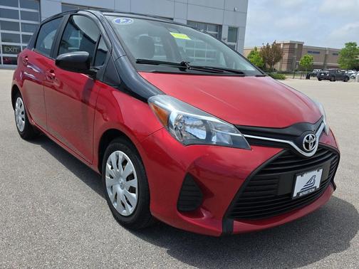 Barcelona Red Metallic 2017 Toyota Yaris L