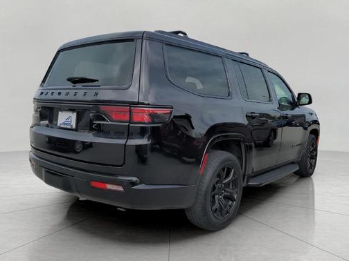 2023 Jeep Wagoneer Series II Carbide 4x4